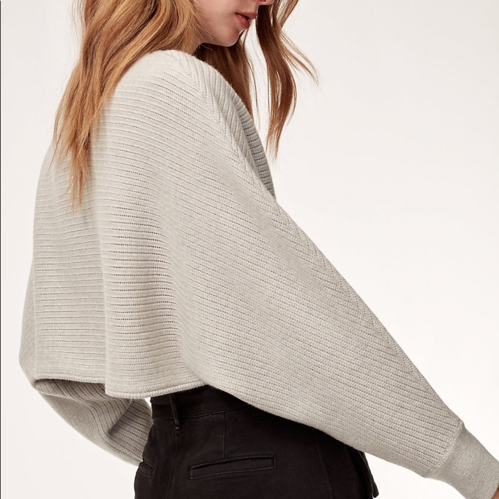 Aritzia Wilfred Free Lolan Sweater
